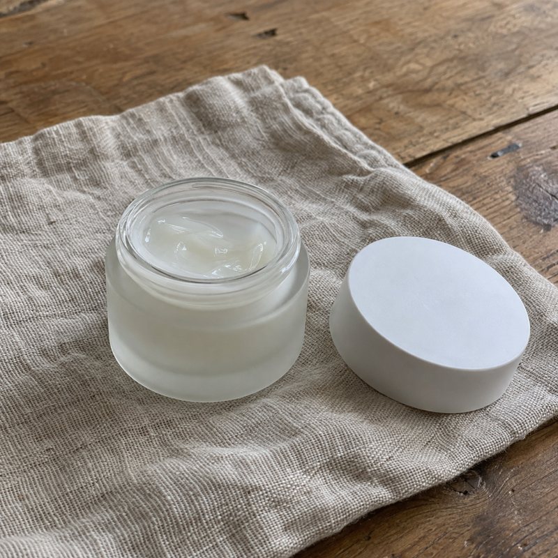 Pelembap Gel Aloe & Ceramide